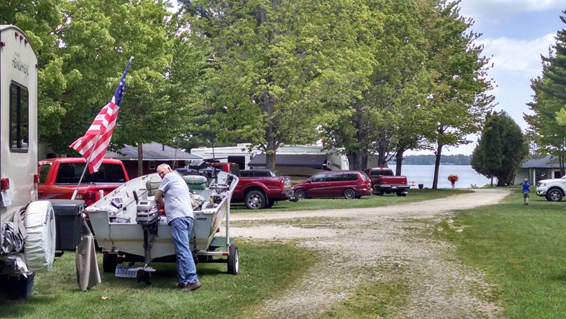 Photos of the Campground Indian Lake Travel Resort Manistique